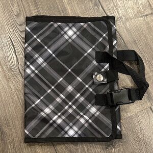 Thirty-one hanging makeup organizer bag